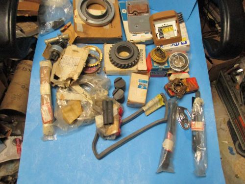 Moparwholesale parts lot 24 n.o.s. pieces 1950&#039;s-1980&#039;s models.