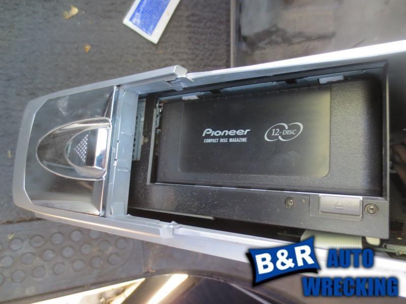 Radio/stereo for 99 ford f250 super duty ~