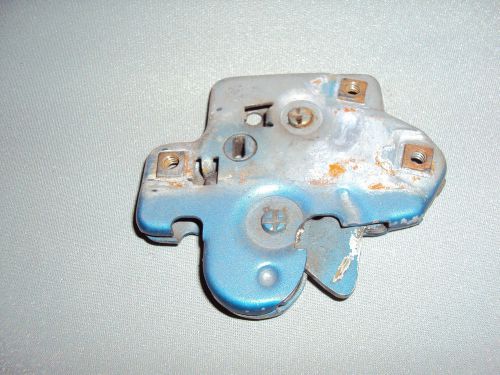 Ss nova chevelle monte carlo 442 gto impala 442 grand sport trunk latch