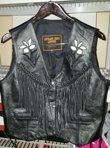 Antelope size l leather vest fringed black white  lace- lined biker vest