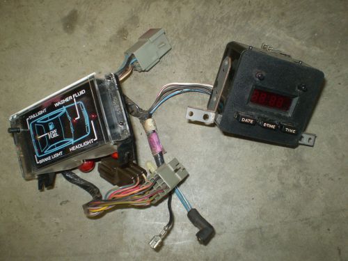 1985-1986 mustang oem used messag center and clock