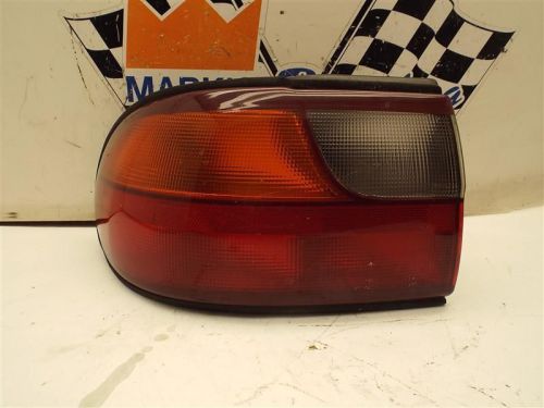 97 98 99 00 01 02 03 04 05 malibu l. tail light quarter panel mounted 163133