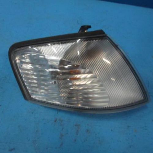 Nissan ad 2004 right clearance lamp [9111000]