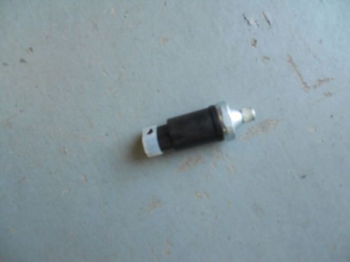 Nos oil pressure switch for 88-89 dakota ram charger