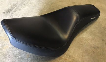 New harley davidson badlander seat