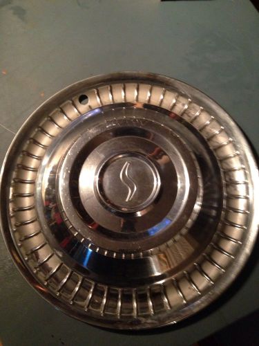 Vintage 1959 to 1964 studebaker hub cap 15&#034; diameter