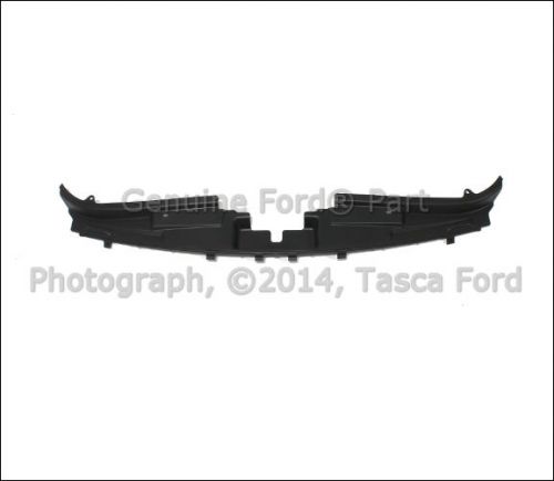 Brand new oem air deflector radiator grille opening shield five hundred taurus