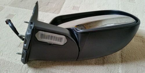 00 01 02 chevy, tahoe, suburban, gmc truck right passenger side door mirror oem