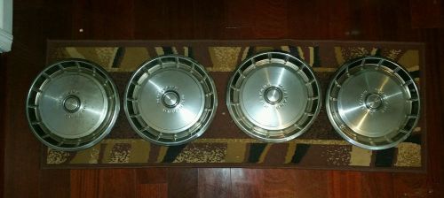 Early 70&#039;s mustang hubcaps - set of 4