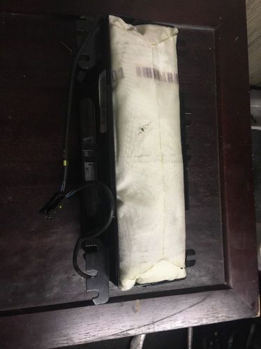 2006 range rover passenger side air bag