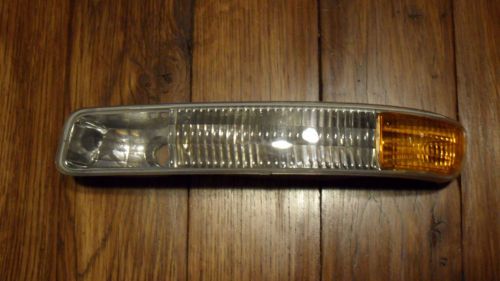 Gm front turn signal / parking light lens lh gm16524675a oem