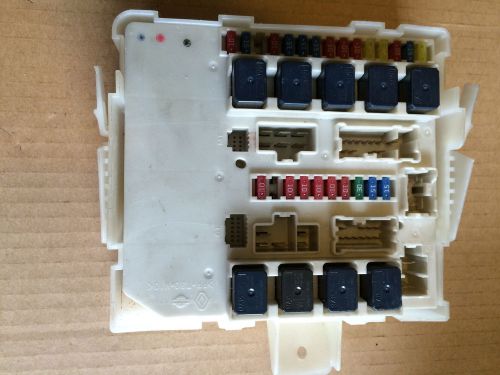 04 05 06 07 nissan titan armada fuse relay box 284b67s002 oem