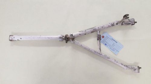 Beechcraft bonanza nose landing gear a frame brace assembly