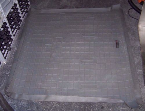 00-06 chevy gmc yukon/tahoe/escalade cargo liner/tray weathertech 40148 - grey