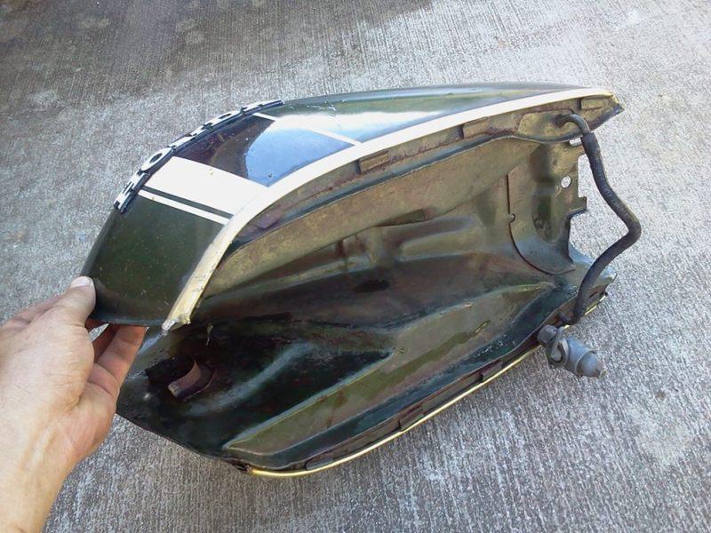 Original stock 1973 honda cb350 tank green with lid and valves