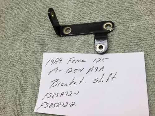 Shift bracket fs85872-1 fs85872-2 125 hp force outboard m-1254a9a