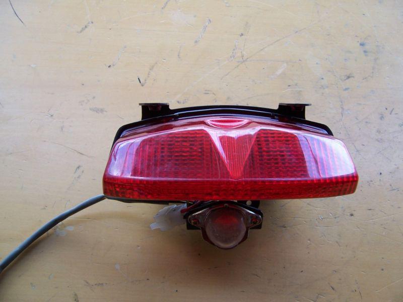 065 kawasaki ex500 ex 500 00 01 02 03 04 05 06 07 tail brake light rear