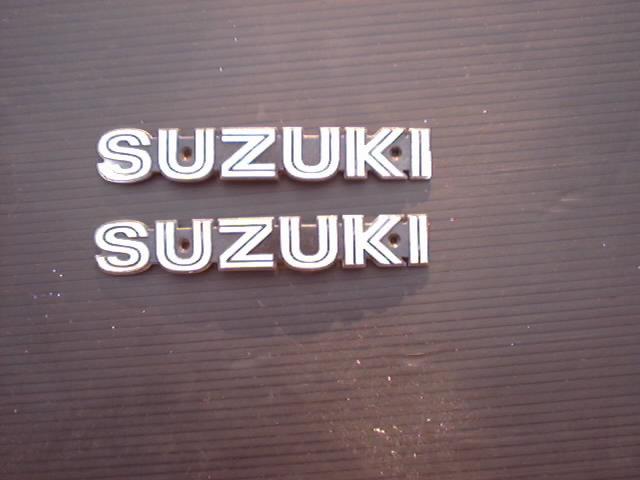 Suzuki gas tank emblem 1980 gs550l