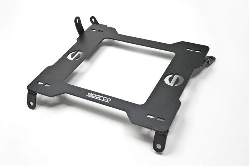 Sparco 600 series right passenger side low seat base for 2003+ infiniti g35