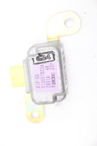 Front right airbag sensor mazda premacy cp c10057kc0a 03-2001-