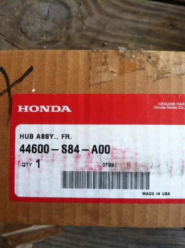 Honda accord coupe sedan 2dr 4dr front hub;oem original 44600 s84 a00 4 bolts