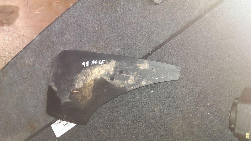 1998 98-01 audi a6 driver front mud flap