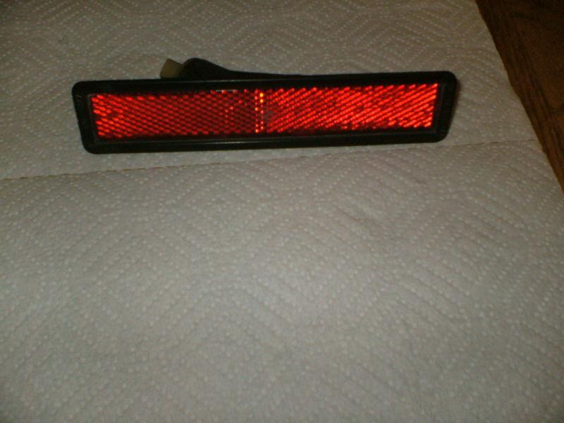 Bmw e30 e32 e34 325i 318 525 535 rear marker light lens lt or rt oem with socket