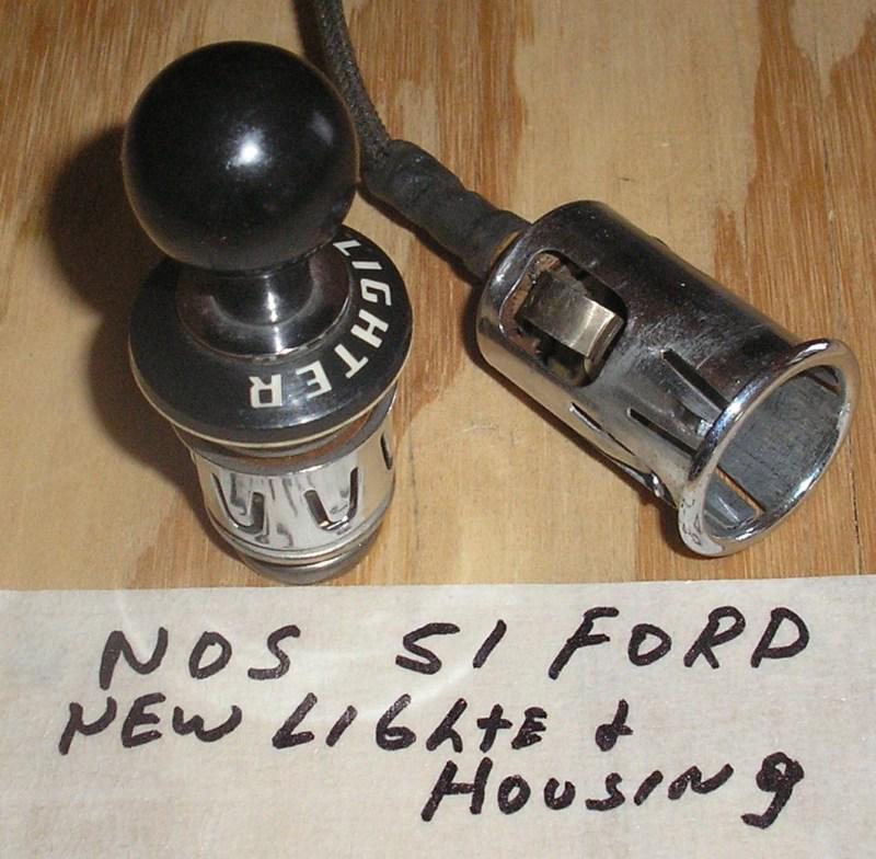 Nos 1951 ford cigarette lighter & housing very nice condition new 51
