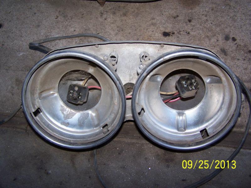 1957 chrysler imperial right headlight bucket assembly