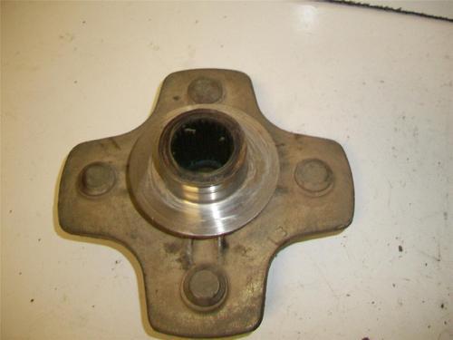 04 honda trx 450 fe foreman right rear wheel hub cz