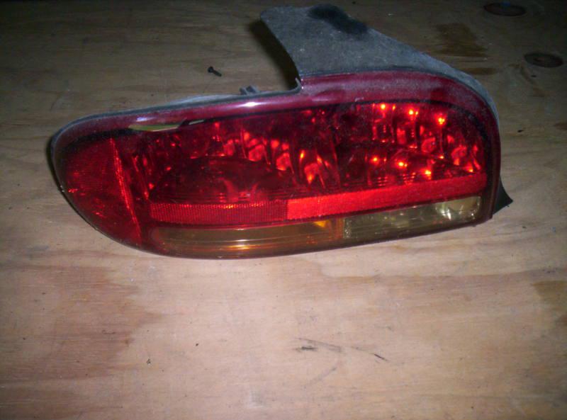 98 99 00 01 oldsmoile intrique oem lh tail light assembly