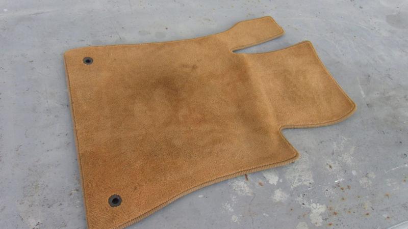 Mercedes-benz w126 oem front carpet driver left palomino floor mat