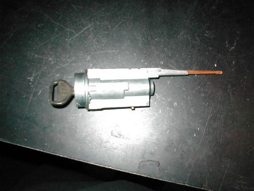 1997-2001 toyota camry key switch ignition switch 