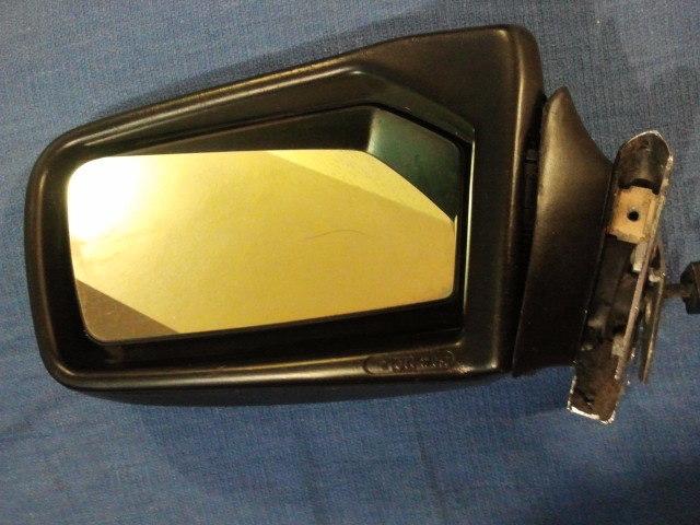  mercedes benz mirror   380 450 560 sl/slc  driver  side