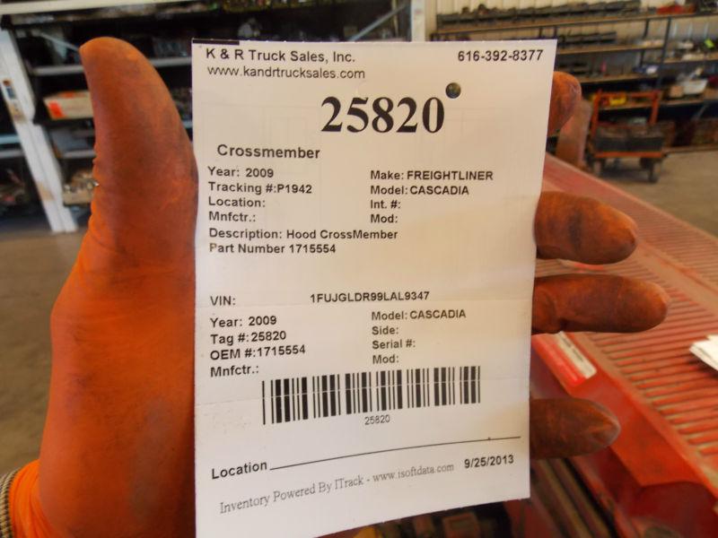 2009 freightliner cascadia hood crossmember 