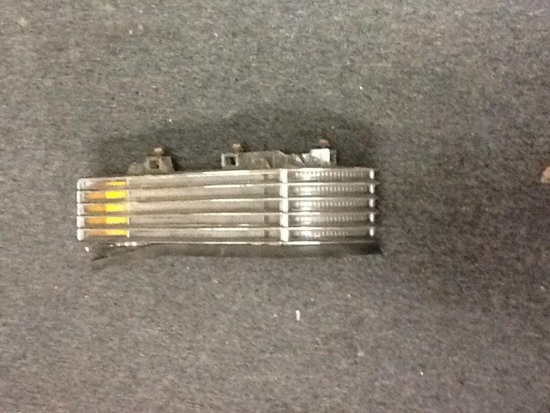 1970 cadillac all models except eldorado marker light rh