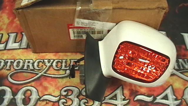 T7a genuine honda gl1800 gl 1800 goldwing left mirror back oem #88120-mca-a00zq