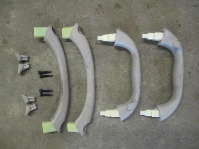 2002 jeep liberty interior roof grab handle set  oem 02 03 04