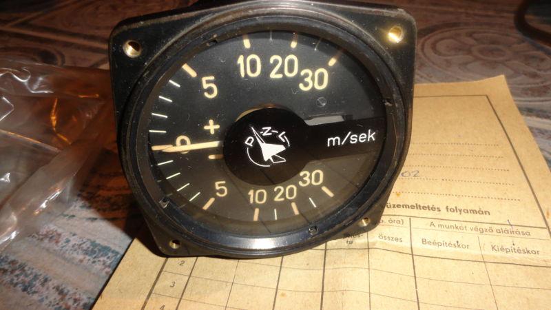 Pzl vertical speed indicator vsi 