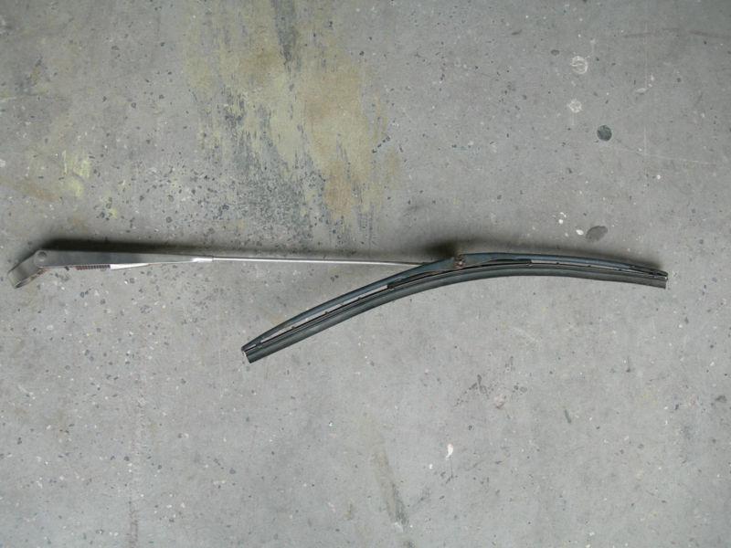 1970-74 challenger, cuda ,wiper arm passenger sidenice