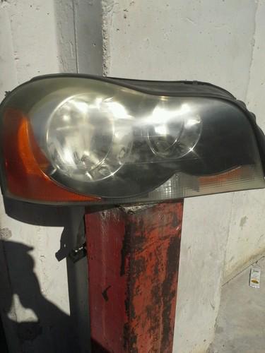 2003 04 05 06 07 08 09 10 11 12 volvo xc90 passenger right halogen headlight