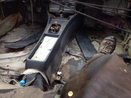 Centre console mercedes w 114-010