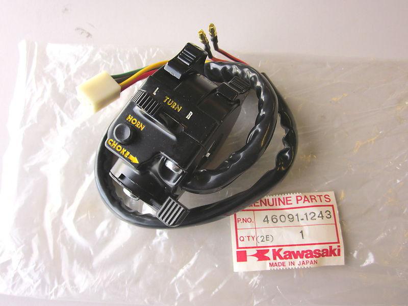 Kawasaki kh125-k9 kh 125 light switch 46091-1243 nos