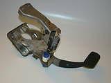 04 05 06 toyota sienna brake pedal /clutch pedal