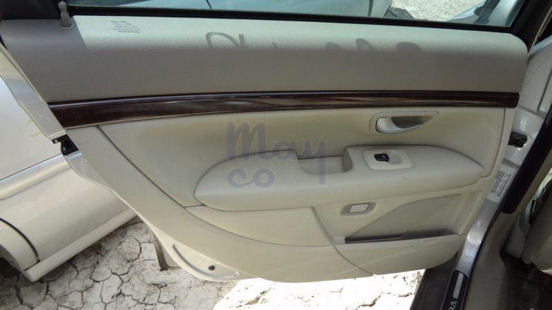 04 05 06 volvo s80 rear left driver side door trim pane cream gray wood