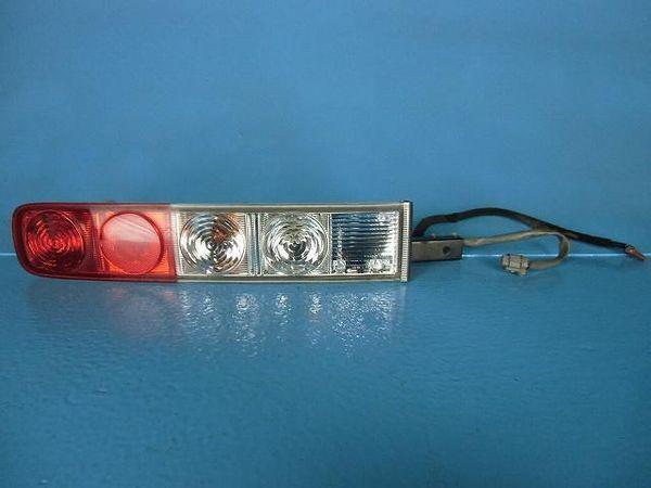 Nissan cube 2005 rear left combination lamp [5415600]