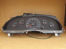 2001-2002 ford 350 econoline van speedometer w-o tach. oem.