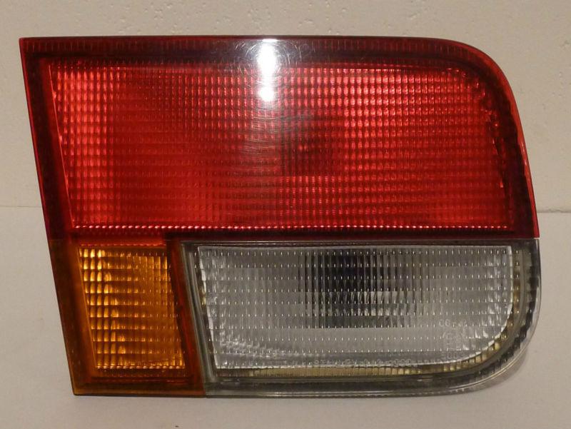 Honda civic brake light left drivers side 2dr sedan 1996 1997 1998 1999 2000