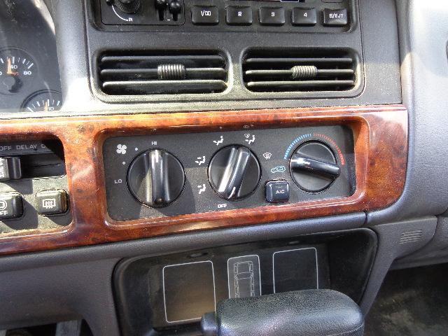 Temperature control 97 98 grand cherokee, man temp ctrl