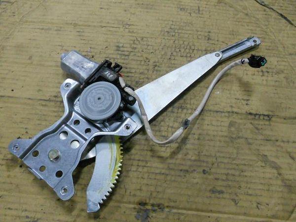 Nissan stagea 2002 rear right door regulator [9913320]